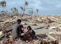 Le pire des typhons s’abat sur l’archipel  des Philippines