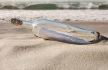 Un message vieux de 50 ans découvert dans une bouteille prédit la fonte d'un glacier Un message vieux de 50 ans découvert dans une bouteille prédit la fonte d'un glacier