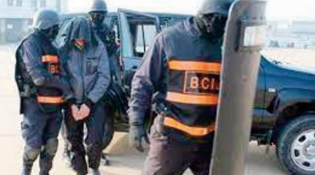 Interpellation de deux individus imprégnés d'idées extrémistes pour leurs liens présumés avec “Daech”
