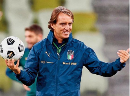 Mancini en quête de “ neuf” pour aller au Mondial