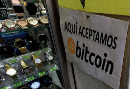 Au Salvador, les fervents défenseurs du bitcoin Au Salvador, les fervents défenseurs du bitcoin