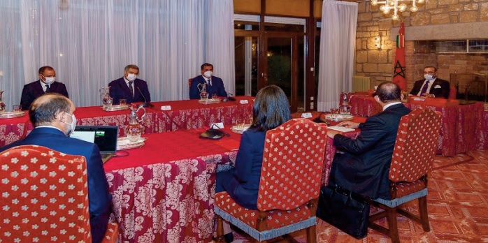 Sa Majesté le Roi préside une séance de travail consacrée à la nouvelle charte de l’investissement Sa Majesté le Roi préside une séance de travail consacrée à la nouvelle charte de l’investissement