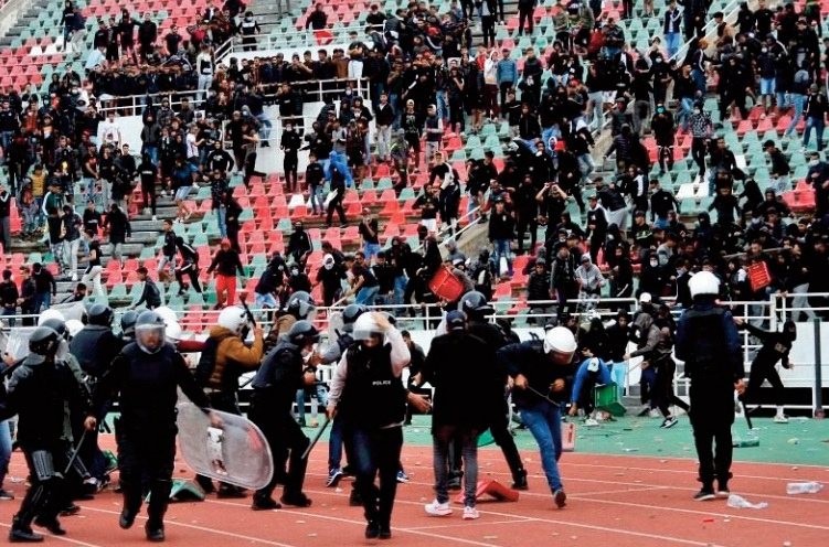 Déchaînée, la horde sauvage supportrice de l’AS FAR récidive