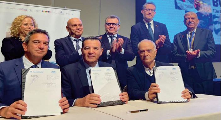 La CGEM et IEBO signent un accord de partenariat stratégique La CGEM et IEBO signent un accord de partenariat stratégique