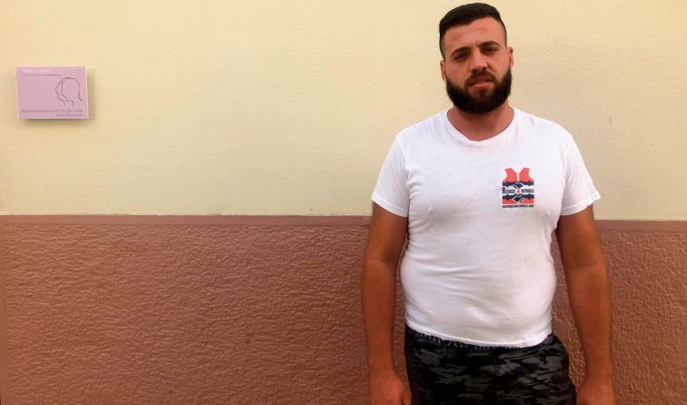 Omar Alshakal: Le réfugié syrien qui veut redonner espoir aux Ukrainiens Omar Alshakal: Le réfugié syrien qui veut redonner espoir aux Ukrainiens