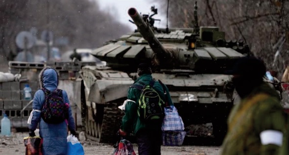 L'Ukraine rejette l' ultimatum russe sur Marioupol L'Ukraine rejette l' ultimatum russe sur Marioupol