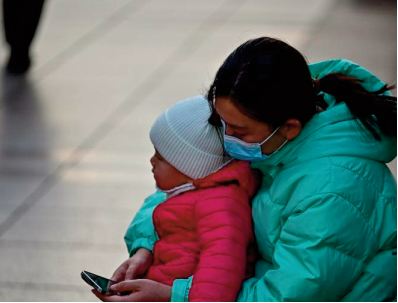 Dénigrées, les mères célibataires se rebellent en Chine Dénigrées, les mères célibataires se rebellent en Chine