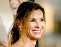 Les secrets de beauté des stars : Sandra Bullock Les secrets de beauté des stars : Sandra Bullock