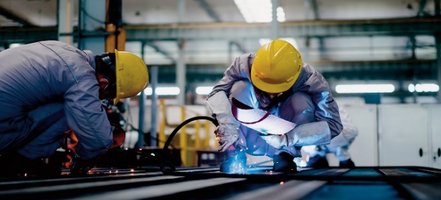 L’activité industrielle manque encore de visibilité