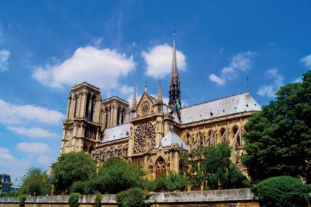 Quand les nouvelles technologies font revivre la cathédrale de Notre-Dame Quand les nouvelles technologies font revivre la cathédrale de Notre-Dame