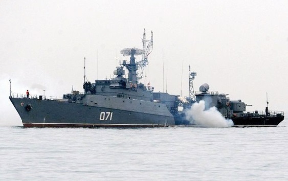Les Russes prennent le contrôle partiel d'une deuxième base de missiles en Crimée