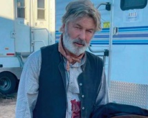 Tir mortel sur le tournage de “Rust”: Pour les autorités, les producteurs du film ont commis des fautes Tir mortel sur le tournage de “Rust”: Pour les autorités, les producteurs du film ont commis des fautes