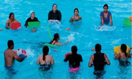 Des cours de natation pour migrants voulant franchir le Rio Grande