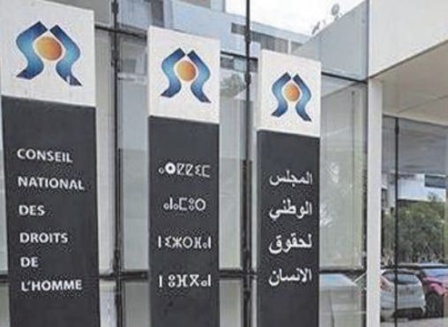 L'effectivité du droit à la santé doit être placée au cœur du projet de développement global L'effectivité du droit à la santé doit être placée au cœur du projet de développement global