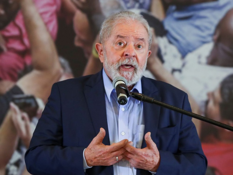 Lula, le vieux lion de la gauche brésilienne, en reconquête Lula, le vieux lion de la gauche brésilienne, en reconquête
