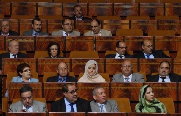 Le Groupe socialiste au Parlement pour  un examen du secteur de la publicité