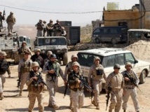 Les rebelles syriens prennent un point de passage stratégique avec la Turquie