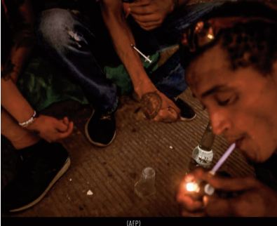 En Colombie, les rues de Medellin gangrénées par le trafic de drogues En Colombie, les rues de Medellin gangrénées par le trafic de drogues