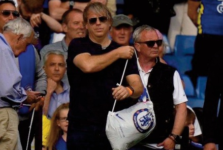 La Premier League approuve le rachat de Chelsea par le groupe de Todd Boehly La Premier League approuve le rachat de Chelsea par le groupe de Todd Boehly