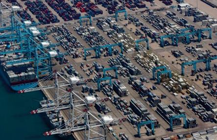 Un groupe émirati ouvre un nouveau centre logistique à la plateforme industrielle Tanger Med