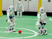 L’Iran s’impose sur les terrains de foot... humanoïdes L’Iran s’impose sur les terrains de foot... humanoïdes