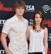 Les mariages de stars à venir : Emma Roberts et Evan Peters Les mariages de stars à venir : Emma Roberts et Evan Peters