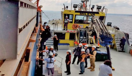 Ukraine: Le premier chargement de céréales inspecté près d'Istanbul Ukraine: Le premier chargement de céréales inspecté près d'Istanbul