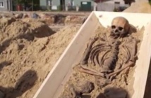 Découverte d’un squelette de vampire Découverte d’un squelette de vampire