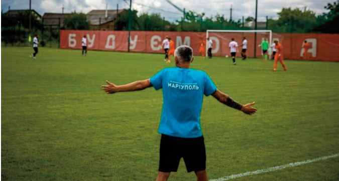 “On est vivants ”. Les footballeurs de Marioupol motivés à l'ouverture de la saison