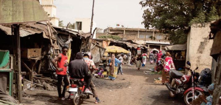 A Bamako, cartographier la ville, un défi de jeunes A Bamako, cartographier la ville, un défi de jeunes