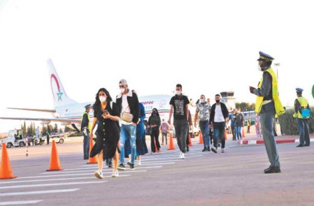 61% des jeunes marocains résidant en Europe visitent le Maroc chaque année 61% des jeunes marocains résidant en Europe visitent le Maroc chaque année