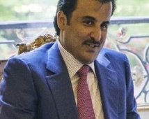 L'émir du Qatar peine à s'affranchir du lourd héritage de son père L'émir du Qatar peine à s'affranchir du lourd héritage de son père