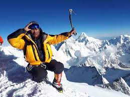 Sanu Sherpa: Un alpiniste népalais qui a atteint deux fois tous les sommets de P plus de 8.000m Sanu Sherpa: Un alpiniste népalais qui a atteint deux fois tous les sommets de P plus de 8.000m