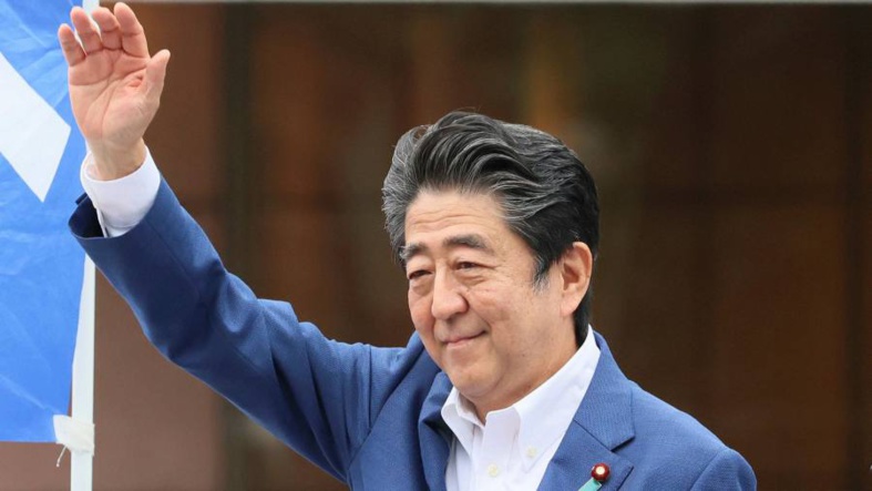Shinzo Abe: Un Premier ministre qui a profondément marqué le Japon Shinzo Abe: Un Premier ministre qui a profondément marqué le Japon