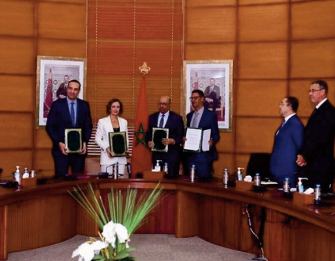 Signature à Rabat d' une convention de partenariat sur l'inclusion financière des artisans