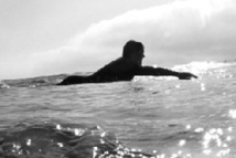 Loin des images de guerre, le Liberia, nouveau paradis des surfeurs Loin des images de guerre, le Liberia, nouveau paradis des surfeurs