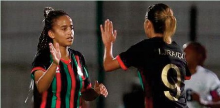 LDC féminine : L'AS FAR accède au dernier carré