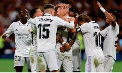 Le Real domine Cadix et talonne le Barça avant le Mondial Le Real domine Cadix et talonne le Barça avant le Mondial