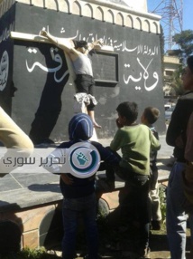Les jihadistes s’emparent d’une partie d'une base de l'armée syrienne à Raqa Les jihadistes s’emparent d’une partie d'une base de l'armée syrienne à Raqa