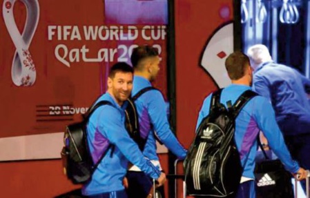 Les stars descendent de l'avion L'attente monte à Doha Les stars descendent de l'avion L'attente monte à Doha