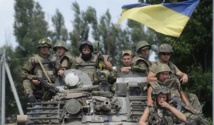 Donetsk pilonnée, l'Occident met en garde Moscou contre toute intervention Donetsk pilonnée, l'Occident met en garde Moscou contre toute intervention