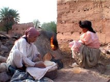 Les Marocains broient du noir mais gardent espoir