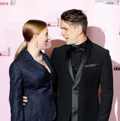Les mariages de stars à venir : Scarlett Johansson et Romain Dauriac Les mariages de stars à venir : Scarlett Johansson et Romain Dauriac