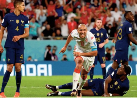 Wahbi Khazri, l'enfant d'Ajaccio, fait mal aux Bleus Wahbi Khazri, l'enfant d'Ajaccio, fait mal aux Bleus