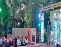 Habits traditionnels marocains avec bijoux éthiopiens mis en valeur au «Morocco-Ethio Fashion§Jewelry Show»
