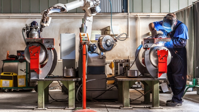 Les industriels anticipent une hausse de la production au quatrième trimestre Les industriels anticipent une hausse de la production au quatrième trimestre