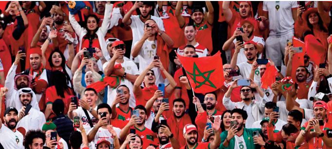 La qualification historique de l'équipe nationale marocaine pour les quarts de finale réunit les supporters du monde arabe La qualification historique de l'équipe nationale marocaine pour les quarts de finale réunit les supporters du monde arabe
