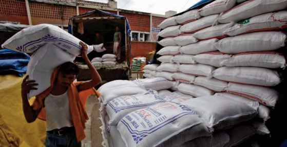 L'Afrique bataille pour briser sa dépendance au riz indien sous restrictions L'Afrique bataille pour briser sa dépendance au riz indien sous restrictions