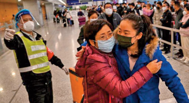 La Chine lève la quarantaine et met fin à trois ans d'isolement La Chine lève la quarantaine et met fin à trois ans d'isolement