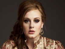 ​L’album tant attendu d’Adele ne sortira pas avant 2015